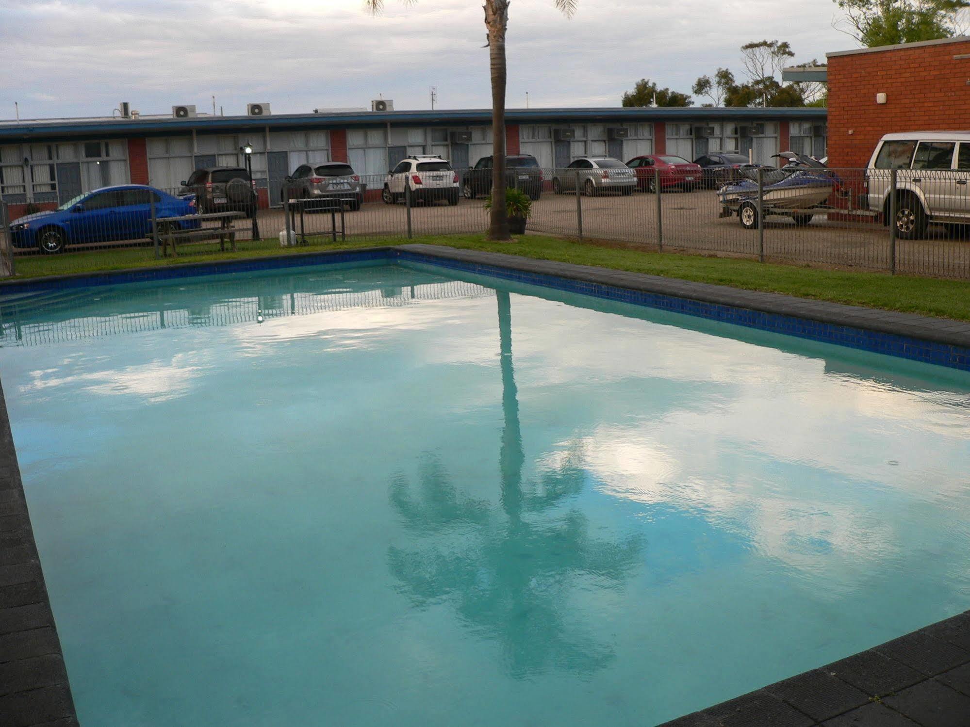 Ship Inn Motel Yarram Ngoại thất bức ảnh