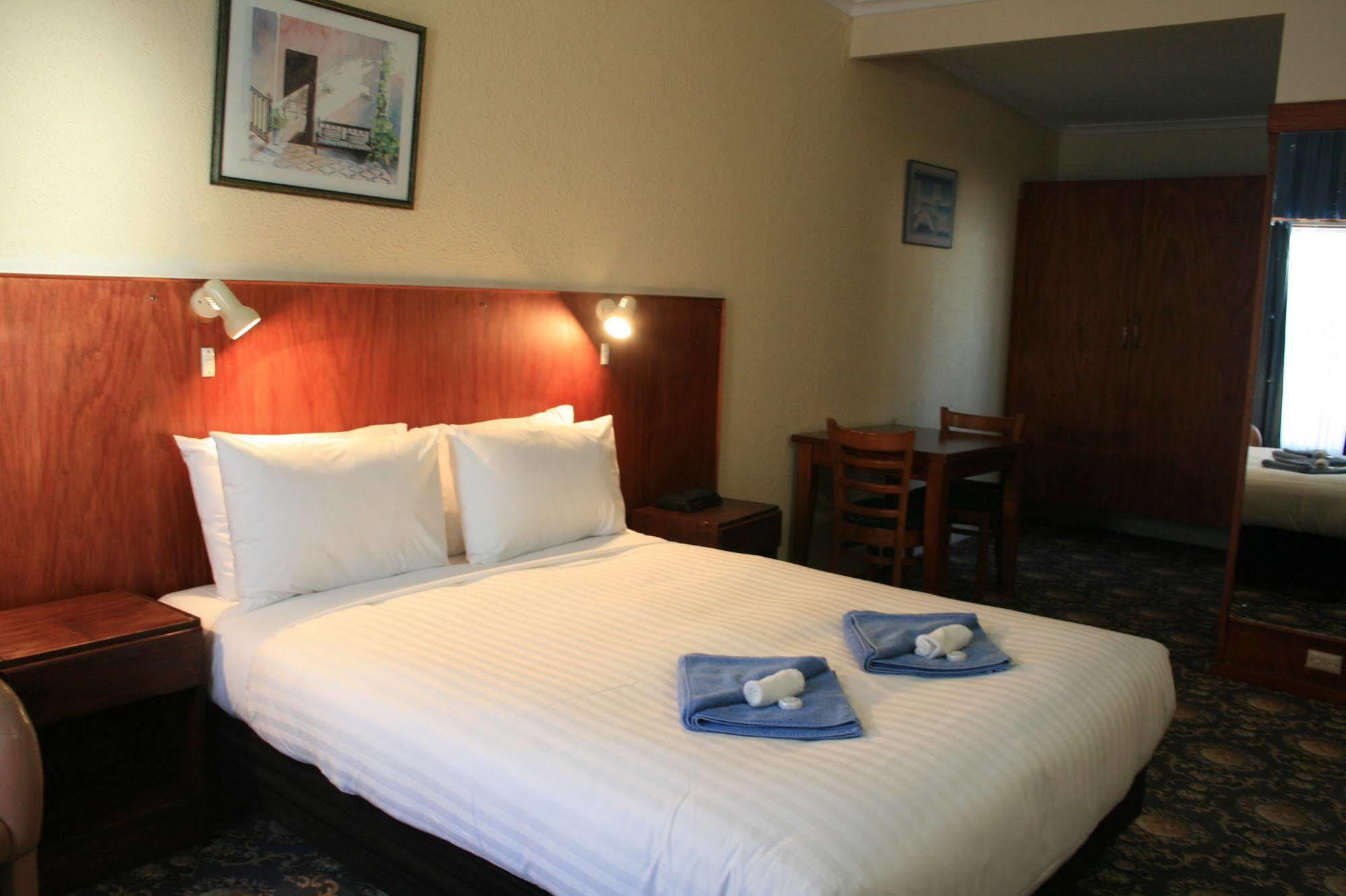 Ship Inn Motel Yarram Ngoại thất bức ảnh