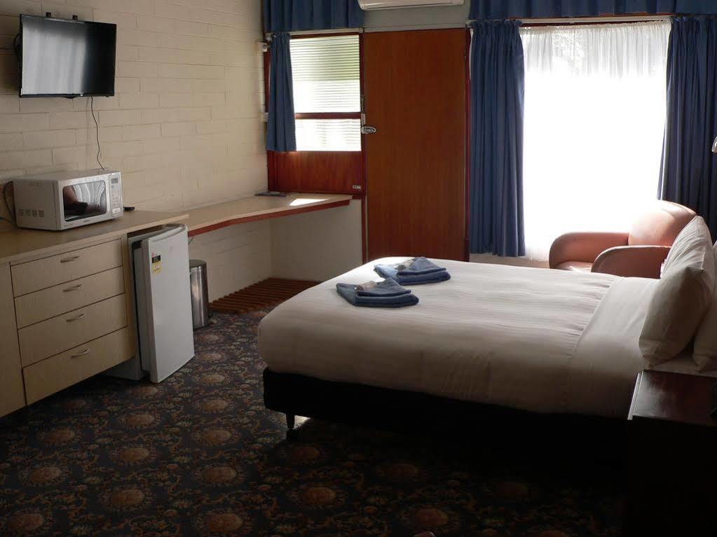 Ship Inn Motel Yarram Ngoại thất bức ảnh