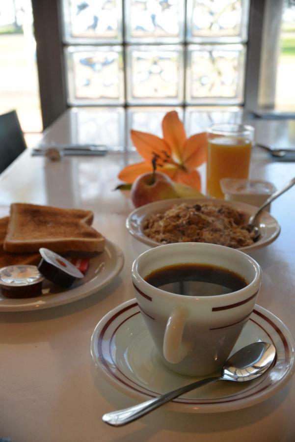 Ship Inn Motel Yarram Ngoại thất bức ảnh